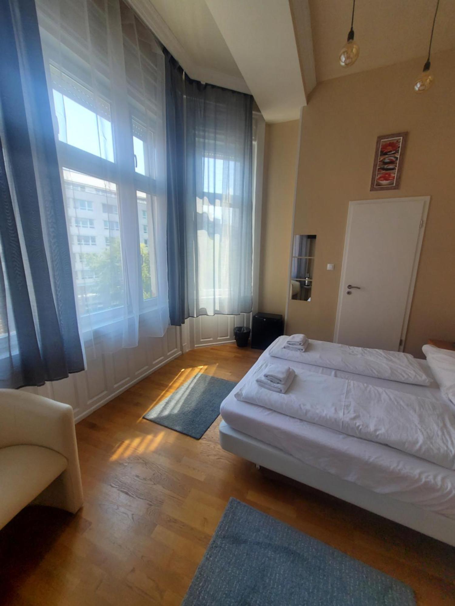 Treestyle Deluxe Rooms Budapest Exterior foto